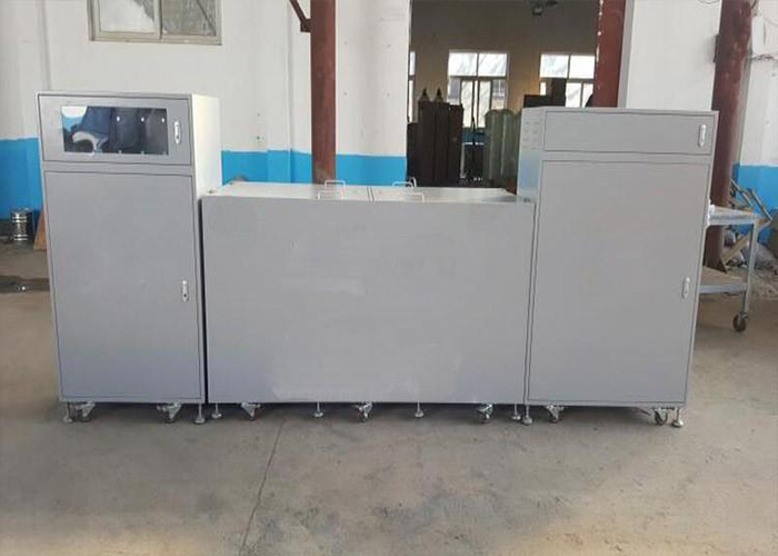 一體化污水處理設備經常被銹住被腐蝕該怎么預防呢？